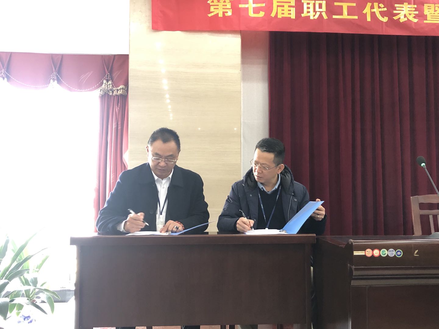 1594001043172582.jpg 1594001043172582.jpg